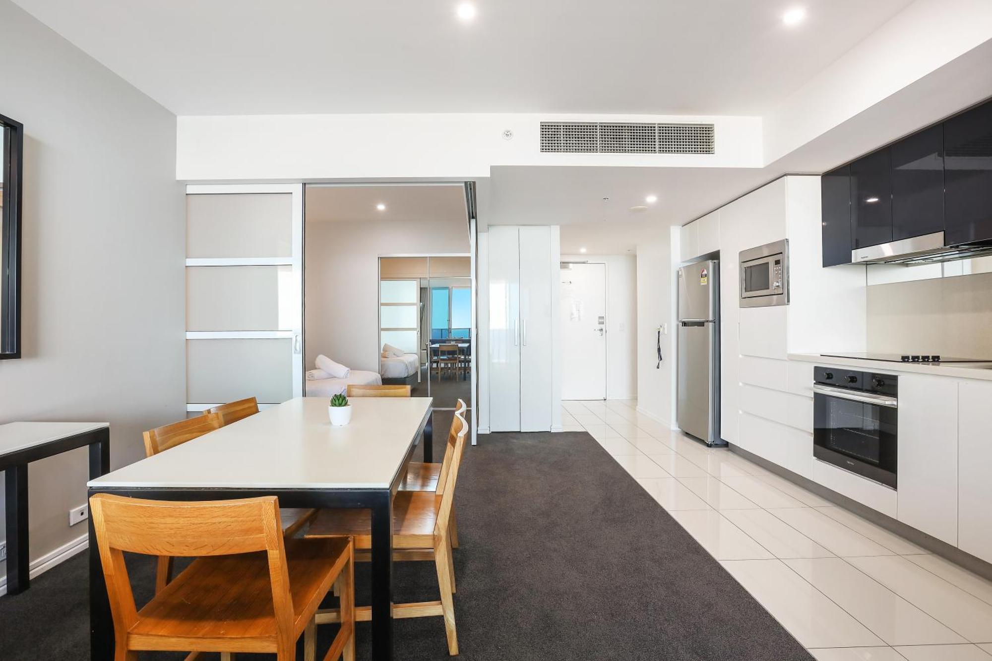 Number 1 H Residences - Wifi, Parking & More By Gold Coast Holidays 외부 사진